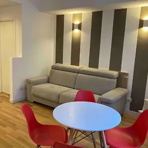 Casa vacanze Bilocale Zona Bocconi-navigli, Milano